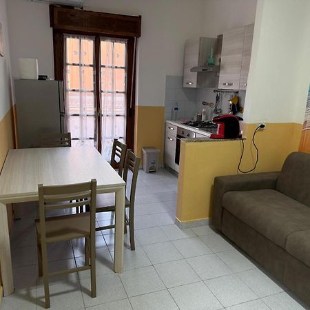 Appartamento Silvia 70 Mq Scalea Exterior foto